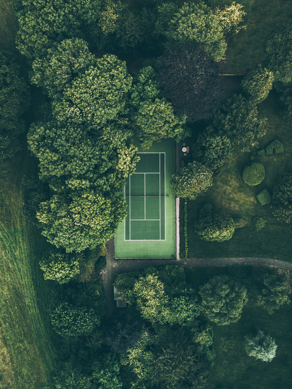 Join the exclusive tennis community